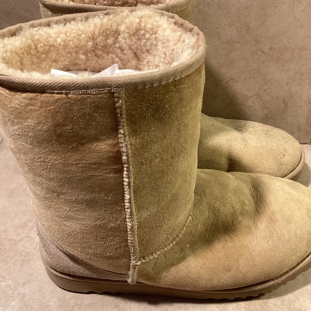 Ugg Y2K Tan Men’s Boot Size 9